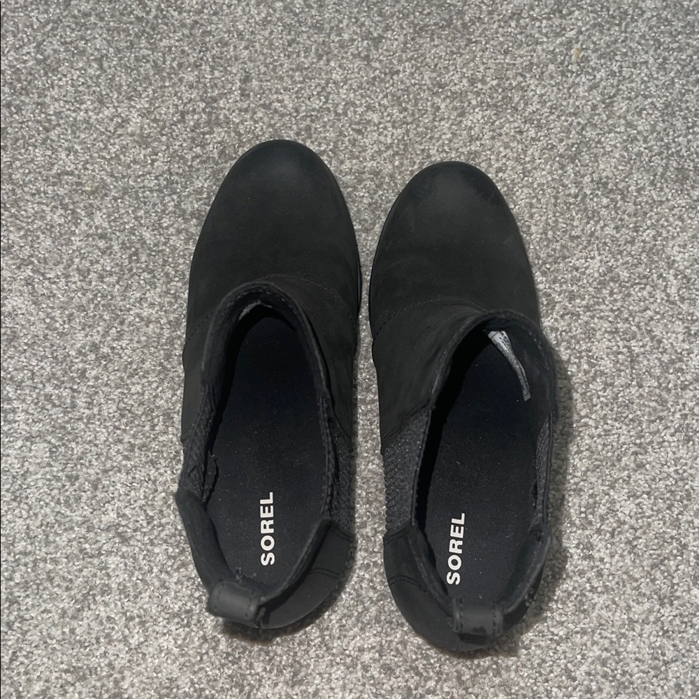 Sorel Black Ankle Boots - Picture 4 of 6